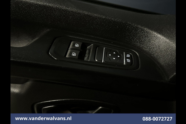 Renault Trafic 2.0 dCi 131pk L2H1 Euro6 Airco | Camera | LED | Apple Carplay | Cruisecontrol Android Auto, Parkeersensoren, Bijrijdersbank, 2500kg trekvermogen