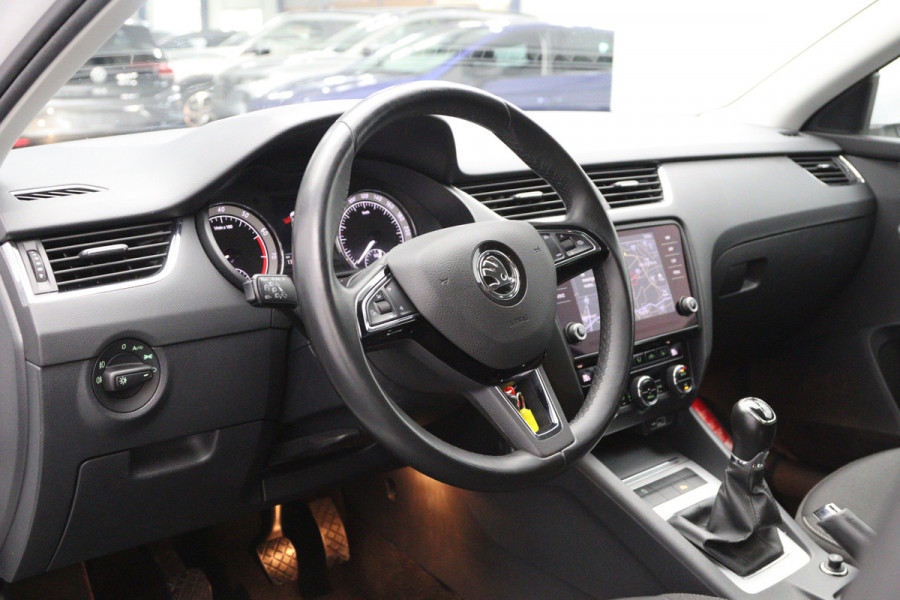 Škoda Octavia Combi 1.0 TSI 115 PK Greentech Style Business, Stoelverwarming, Climate Control, Navigatie