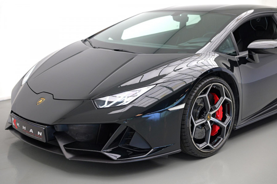 Lamborghini Huracan 5.2 V10 EVO |Lift|Carbon.Spoiler|Cruise|Alcantara|