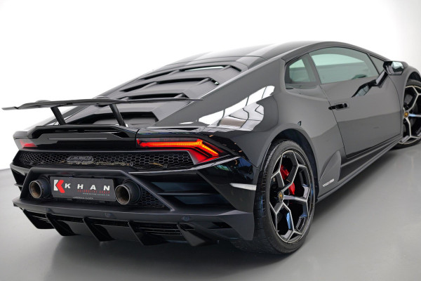 Lamborghini Huracan 5.2 V10 EVO |Lift|Carbon.Spoiler|Cruise|Alcantara|