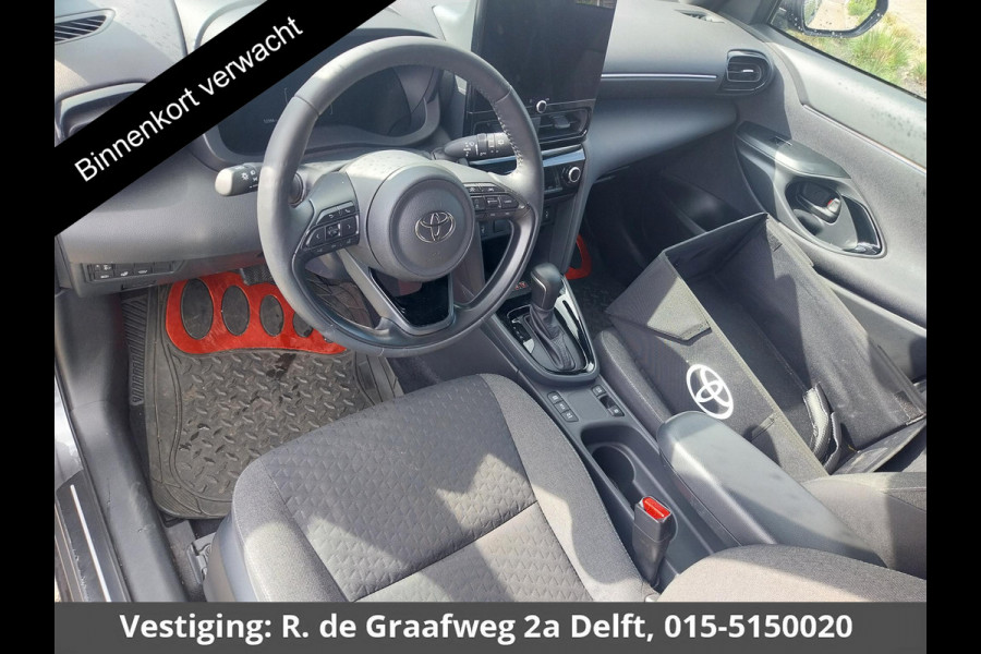 Toyota Yaris Cross 1.5 Hybrid 130 Dynamic Luxury | Stuur- & Stoelverwarming | Apple Carplay & AndroidAUTO | All-Season banden |