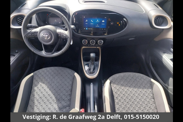 Toyota Aygo X 1.0 VVT-i S-CVT Pulse Automaat | Stoelverwarming | Apple Carplay & AndroidAUTO | Camera | Privacy Glass |