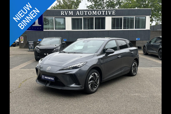 MG Mg4 electric Comfort 64 kWh DEALER ONDERHOUDEN | MG FABRIEKS GARANTIE T/M 12-2030 | SOH 96% | ADAP. CRUISE | RIJKLAARPRIJS | APPLECARPLAY | KEYLESS|