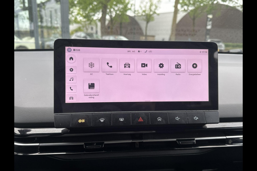 MG Mg4 electric Comfort 64 kWh DEALER ONDERHOUDEN | MG FABRIEKS GARANTIE T/M 12-2030 | SOH 96% | ADAP. CRUISE | RIJKLAARPRIJS | APPLECARPLAY | KEYLESS|