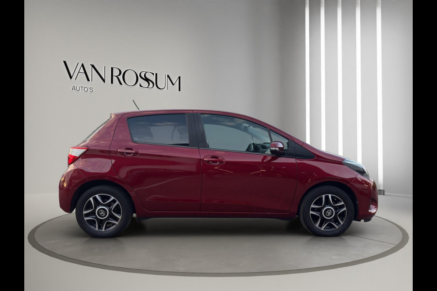 Toyota Yaris 1.5 VVT-i Dynamic 5Drs | Camera | Airco | Carplay/Android Auto | 15"|