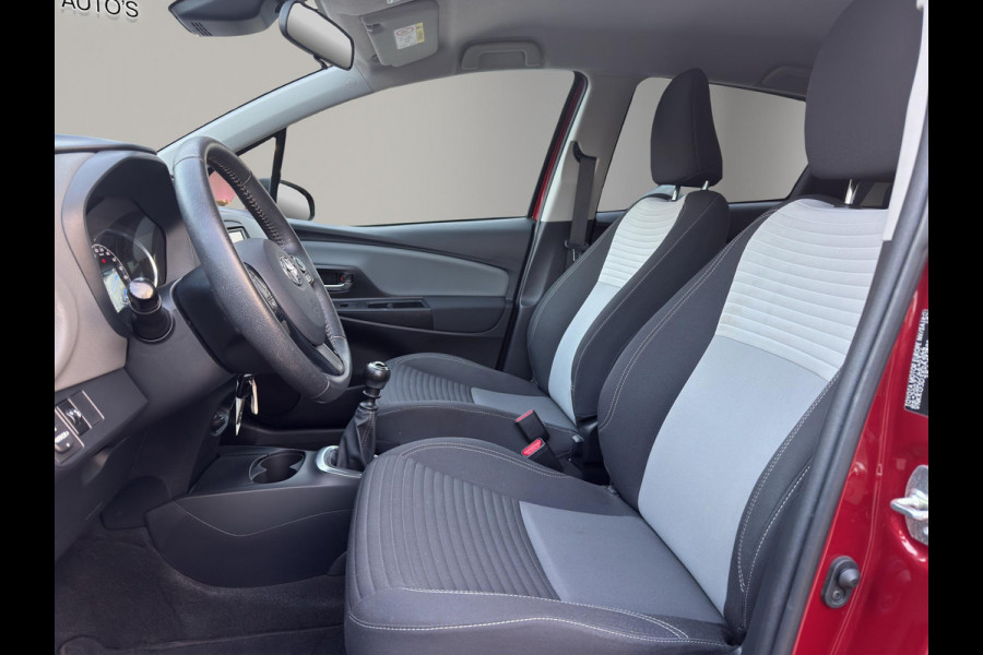 Toyota Yaris 1.5 VVT-i Dynamic 5Drs | Camera | Airco | Carplay/Android Auto | 15"|