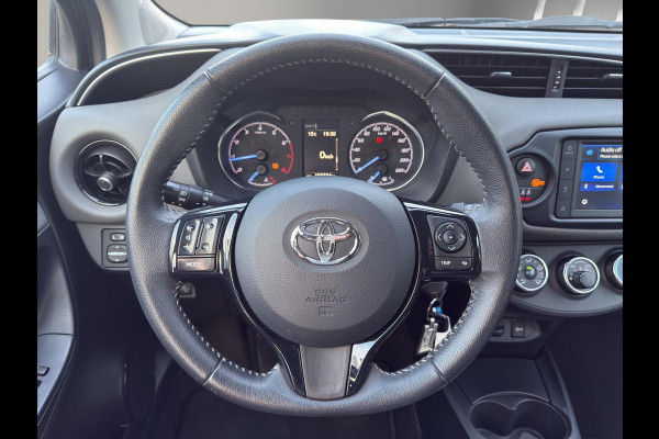 Toyota Yaris 1.5 VVT-i Dynamic 5Drs | Camera | Airco | Carplay/Android Auto | 15"|