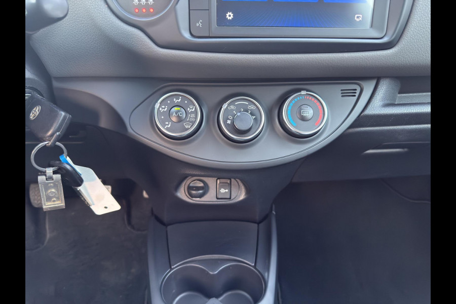 Toyota Yaris 1.5 VVT-i Dynamic 5Drs | Camera | Airco | Carplay/Android Auto | 15"|