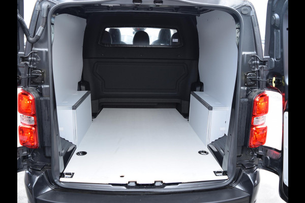 Peugeot e-Expert Dubbele Cabine 75kWh | STX Sport | Lederen bekleding | Spoilerpakket | 18 inch Lichtmetalen velgen | Rondom Camera's | Mooiste bus van NL (!)