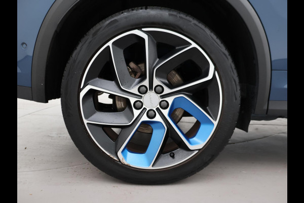 Lynk & Co 01 1.5 PLUG-IN 261 PK AUT. + PANORAMA | INFINTY AUDIO | ADAPTIVE CRUISE | CAMERA | 20 INCH | SFEERVERLICHTING