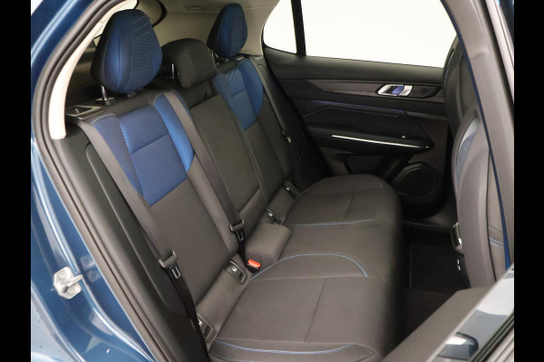 Lynk & Co 01 1.5 PLUG-IN 261 PK AUT. + PANORAMA | INFINTY AUDIO | ADAPTIVE CRUISE | CAMERA | 20 INCH | SFEERVERLICHTING