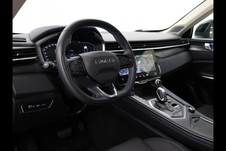 Lynk & Co 01 1.5 PLUG-IN 261 PK AUT. + PANORAMA | INFINTY AUDIO | ADAPTIVE CRUISE | CAMERA | 20 INCH | SFEERVERLICHTING