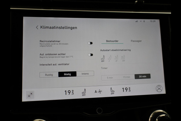Lynk & Co 01 1.5 PLUG-IN 261 PK AUT. + PANORAMA | INFINTY AUDIO | ADAPTIVE CRUISE | CAMERA | 20 INCH | SFEERVERLICHTING