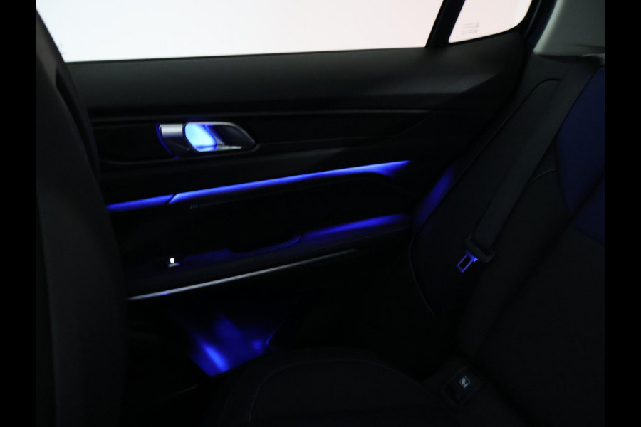 Lynk & Co 01 1.5 PLUG-IN 261 PK AUT. + PANORAMA | INFINTY AUDIO | ADAPTIVE CRUISE | CAMERA | 20 INCH | SFEERVERLICHTING