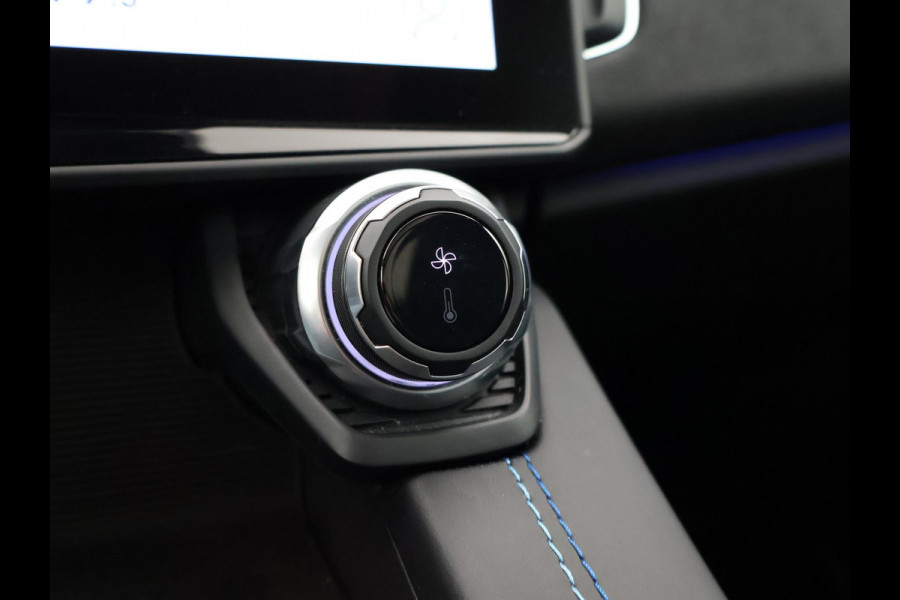 Lynk & Co 01 1.5 PLUG-IN 261 PK AUT. + PANORAMA | INFINTY AUDIO | ADAPTIVE CRUISE | CAMERA | 20 INCH | SFEERVERLICHTING