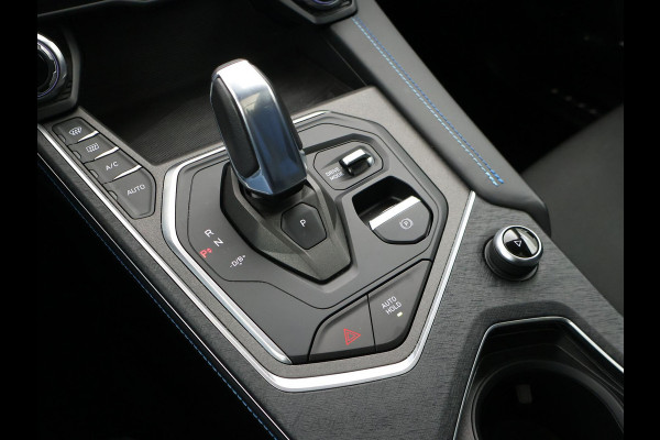 Lynk & Co 01 1.5 PLUG-IN 261 PK AUT. + PANORAMA | INFINTY AUDIO | ADAPTIVE CRUISE | CAMERA | 20 INCH | SFEERVERLICHTING