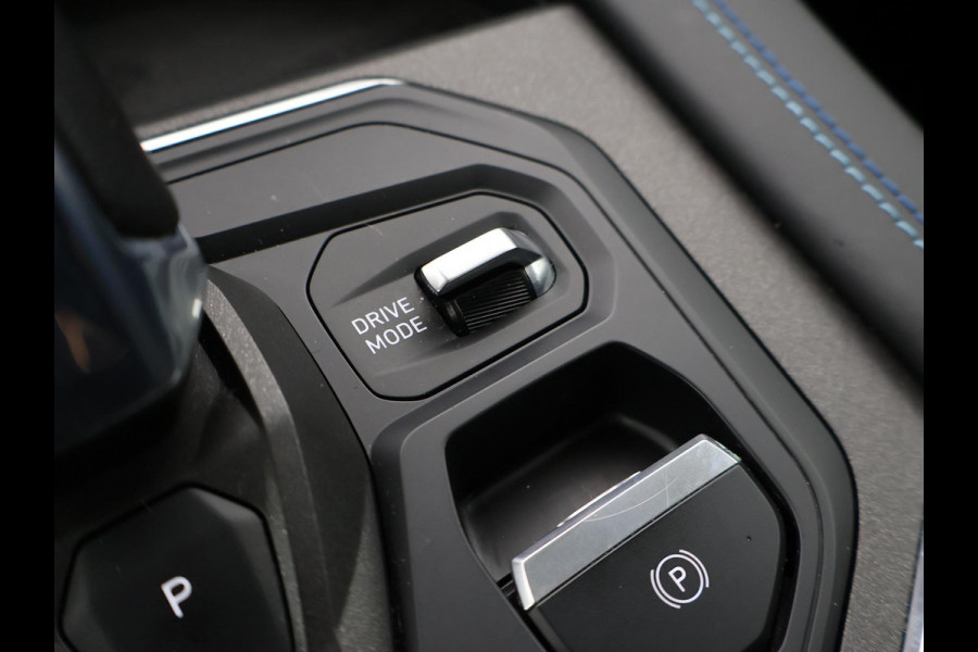Lynk & Co 01 1.5 PLUG-IN 261 PK AUT. + PANORAMA | INFINTY AUDIO | ADAPTIVE CRUISE | CAMERA | 20 INCH | SFEERVERLICHTING