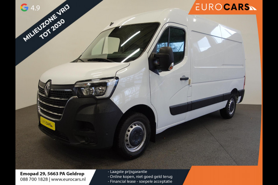 Renault Master T33 2.3 dCi 135PK L2H2 BPM VRIJ! Airco Cruise control Parkeersensoren Navigatie Trekhaak