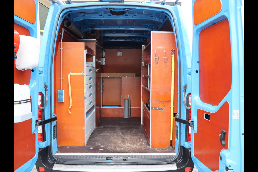 Renault Master T35 2.3 DCI 130 PK L2H2 + 2 SCHUIFDEUREN | 220V OMVORMER | WP INRICHTING | TREKHAAK 2500 KG