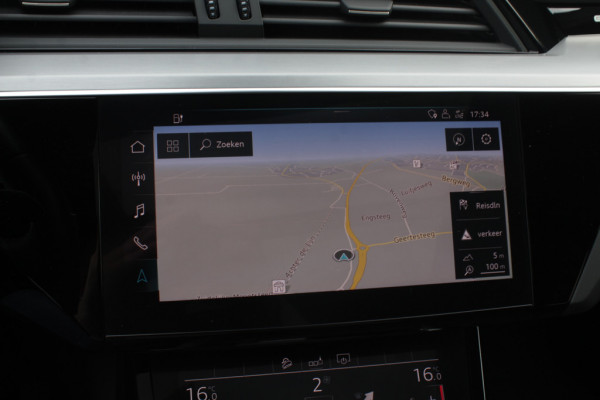 Audi e-tron 55 quattro S edition 95 kWh / SoH 96,4% / 50.665 km! / Trekhaak / Camera / Keyless / B&O /  21'' / Luchtvering / CarPlay / Stoelverwarming / DAB / ACC