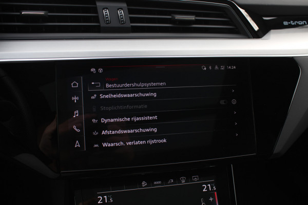 Audi e-tron 55 quattro S edition 95 kWh / SoH 96,4% / 50.665 km! / Trekhaak / Camera / Keyless / B&O /  21'' / Luchtvering / CarPlay / Stoelverwarming / DAB / ACC