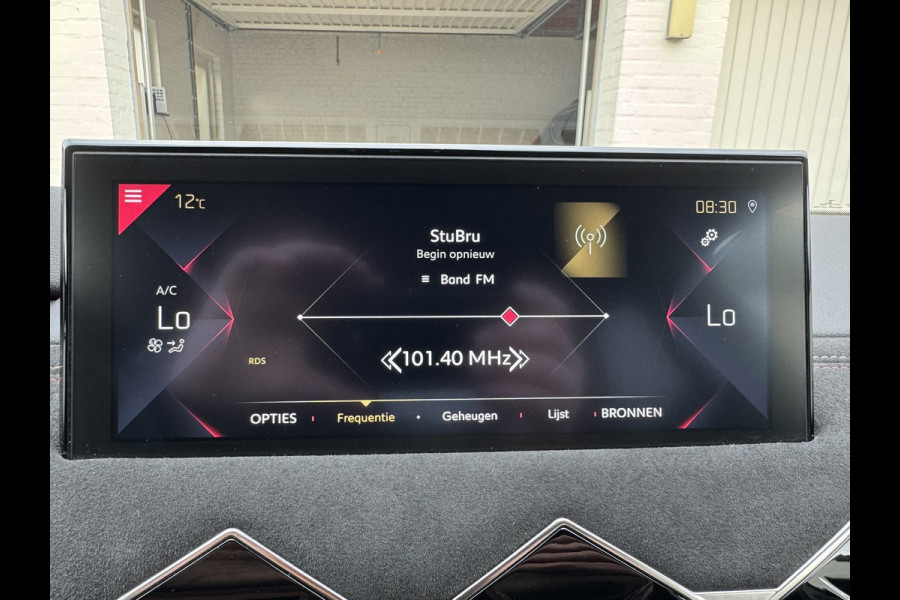 DS DS 3 Crossback 1.2 PureTech Business Performance line Camera Carplay Keyless climate control cruise
