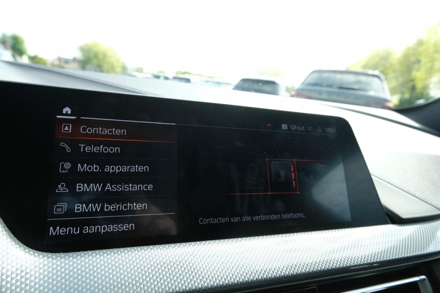 BMW 1-serie 118i Business Edition Plus 136pk Automaat | M -Sport | Navi | Stoelverwarming | PDC |