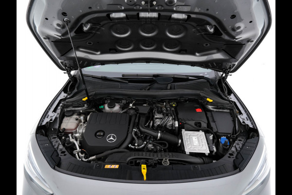 Mercedes-Benz GLA 250 e AMG Limited Business Solution (Plug-In) (INCL-BTW) Aut. *PANO | LEATHER-MICROFIBRE | MEMORY-PACK | WIDESCREEN-COCKPIT | MULTIBEAM-LED | AMBIENTLIGHT | KEYLESS | CAMERA | M-BUX-NAVI | ECC | SHIFTPADDLES | PDC | CRUISE | DAB | HEATED