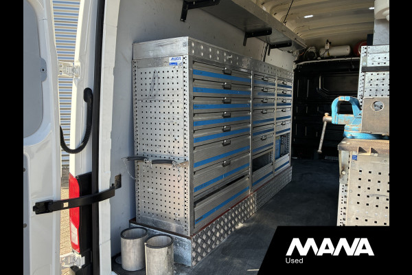 Volkswagen Crafter 50 / 3500kg 2.0 TDI 177PK L4H4 DL Automaat 3,5T trekgewicht WERKPLAATS LED Cruise Navi Trekhaak Voorruitverwarming