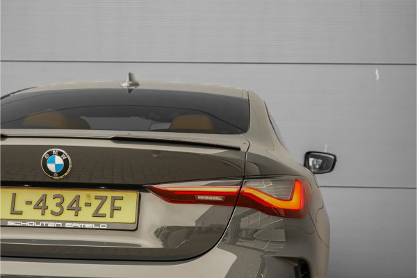 BMW 4 Serie Coupé M440i xDrive High Executive Schuifdak M-Stoel Laser ACC H/K