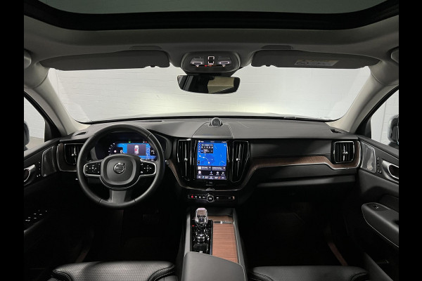 Volvo XC60 2.0 T8 Plug-in hybrid AWD Ultra Dark Luchtvering | Massage | Trekhaak | Stoelventilatie | Open dak | Adapt. Cruise | 360 camera | Head-up | Memory | Stuur-/stoelverwarming