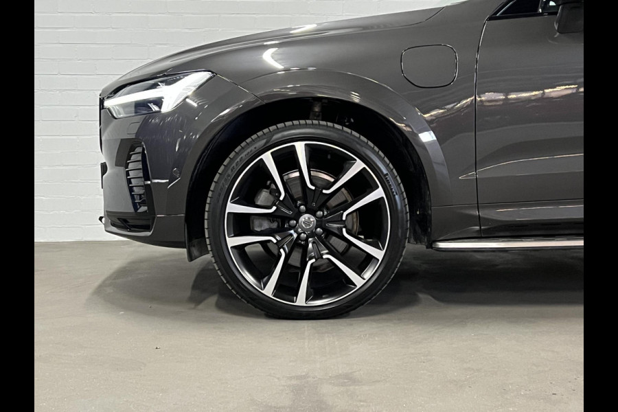 Volvo XC60 2.0 T8 Plug-in hybrid AWD Ultra Dark Luchtvering | Massage | Trekhaak | Stoelventilatie | Open dak | Adapt. Cruise | 360 camera | Head-up | Memory | Stuur-/stoelverwarming