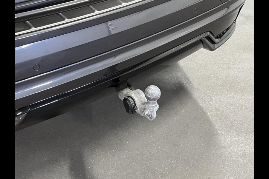 Volvo XC60 2.0 T8 Plug-in hybrid AWD Ultra Dark Luchtvering | Massage | Trekhaak | Stoelventilatie | Open dak | Adapt. Cruise | 360 camera | Head-up | Memory | Stuur-/stoelverwarming