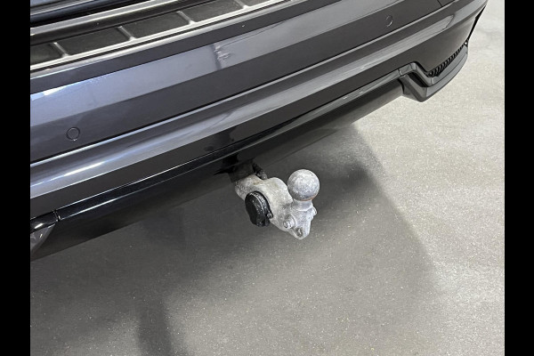 Volvo XC60 2.0 T8 Plug-in hybrid AWD Ultra Dark Luchtvering | Massage | Trekhaak | Stoelventilatie | Open dak | Adapt. Cruise | 360 camera | Head-up | Memory | Stuur-/stoelverwarming