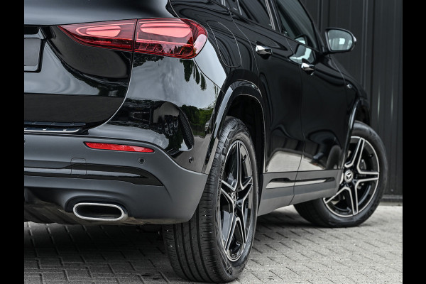Mercedes-Benz GLA 250 e Business Solution AMG | Panorama dak | Memory seats | Stoelverwarming | Head-up | Camera | Ambiance interieur | Distronic |