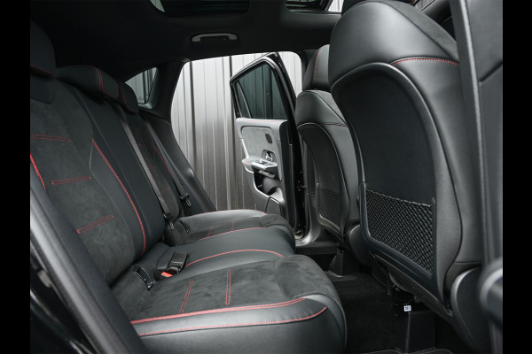 Mercedes-Benz GLA 250 e Business Solution AMG | Panorama dak | Memory seats | Stoelverwarming | Head-up | Camera | Ambiance interieur | Distronic |