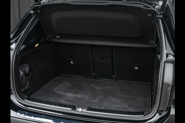 Mercedes-Benz GLA 250 e Business Solution AMG | Panorama dak | Memory seats | Stoelverwarming | Head-up | Camera | Ambiance interieur | Distronic |