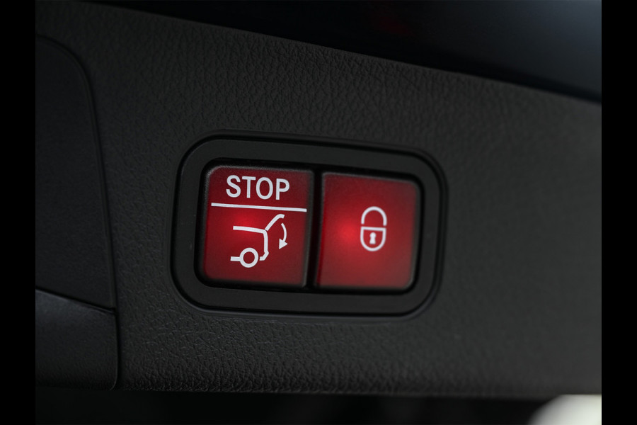 Mercedes-Benz GLA 250 e Business Solution AMG | Panorama dak | Memory seats | Stoelverwarming | Head-up | Camera | Ambiance interieur | Distronic |