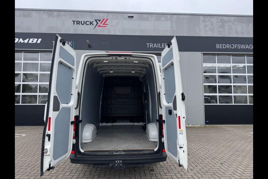 Volkswagen Crafter 35 2.0 TDI L3H3 > BPM Vrij/Trekhaak/parkeersensoren...