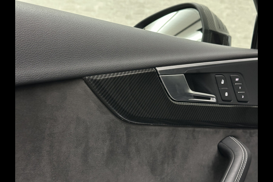 Audi RS4 Avant 2.9 TFSI A4 Quattro | Carbon | Panorama | RS-Dynamic | ACC | 360 Camera | Matrix-LED | Keyless-Entry | Massage | 20 inch | Memory | Black-Optic | 3-Zone Clima | Tour-Pakket | Getint Glas | Sfeerverlichting | Autom. Parkeren | Virtual-Cockpit |