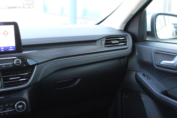 Ford Kuga 2.5 PHEV Vignale | Panorama Dak | Adaptive Cruise Control | Winterpack | Full LED | Volledig Lederen Interieur |