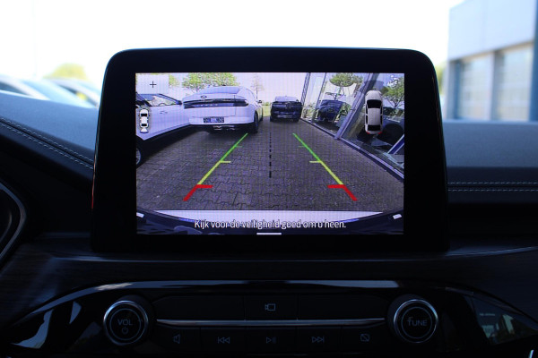 Ford Kuga 2.5 PHEV Vignale | Panorama Dak | Adaptive Cruise Control | Winterpack | Full LED | Volledig Lederen Interieur |