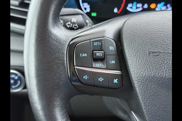 Ford Transit 310 2.0 TDCI L2H2 3-Persoons Camera Airco Stoelverwarming Elek.Stoel Cruise Control Pdc Lane Assist Trend Betonplex Vloer Wandbetimmering Schuifdeur Voorruitverwarming 1e Eigenaar Origineel Nederlandse Bus
