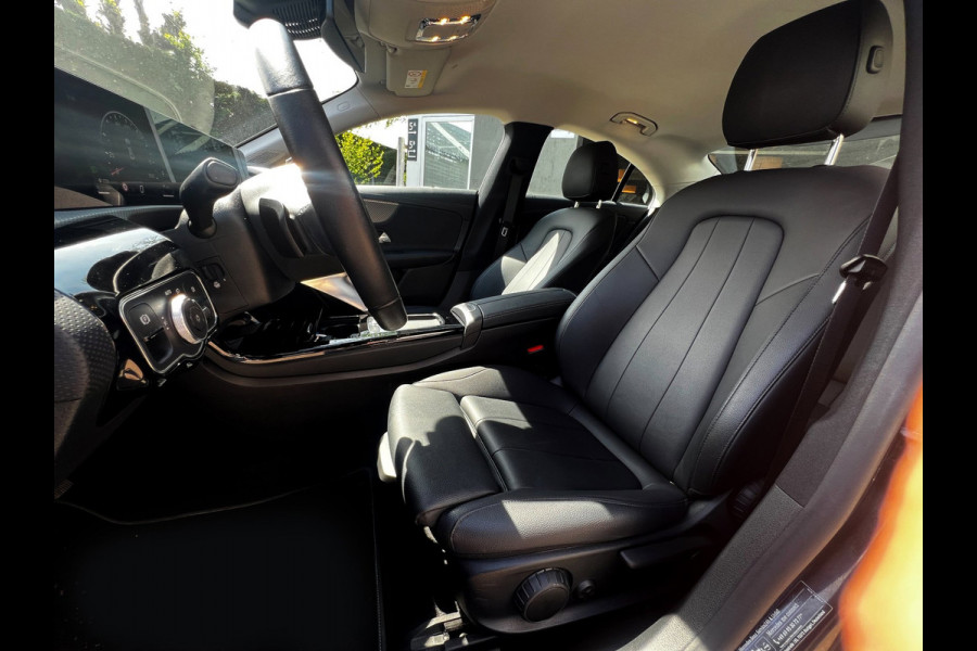 Mercedes-Benz CLA-Klasse 250 e Business Line