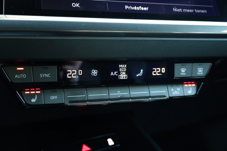 Audi Q4 e-tron 40 S edition 77 kWh | BTW | CAMERA | STOELVERWARMING | ACC | 19'' |