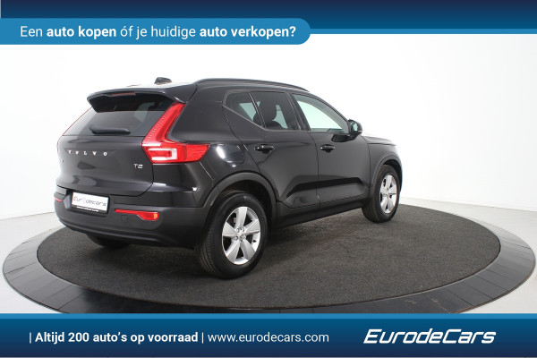 Volvo XC40 1.5 T2 Momentum Core Automaat *1ste Eigenaar*Navigatie*PDC*
