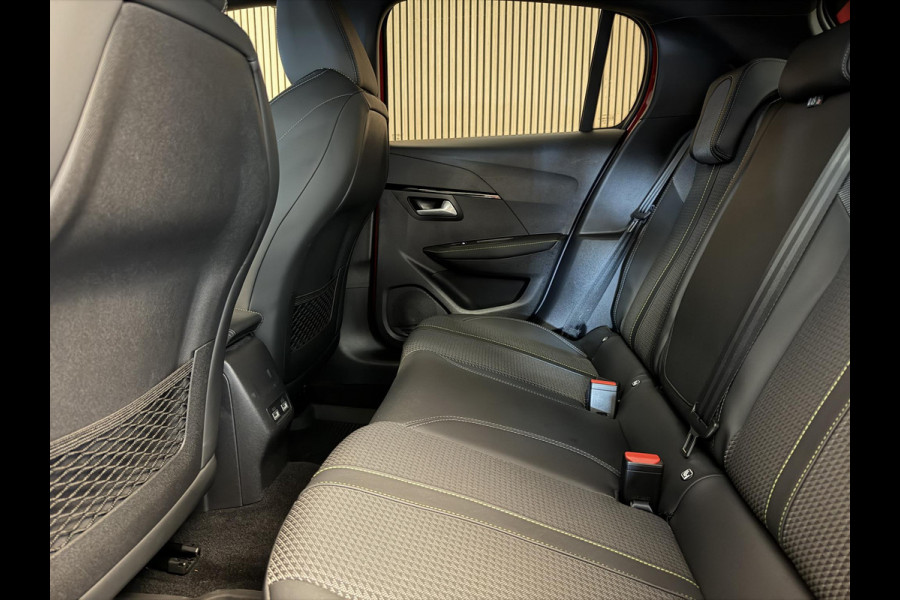 Peugeot 208 1.2 PureTech 130PK Aut. GT-Line | LED | Camera | Navi | Incl. garantie