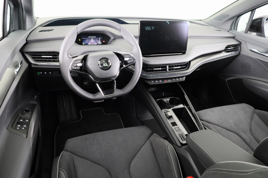 Škoda Enyaq 60 Sportline 180pk| Panoramadak | Business upgrade pakket | 21 inch Lichtmetalen velgen |