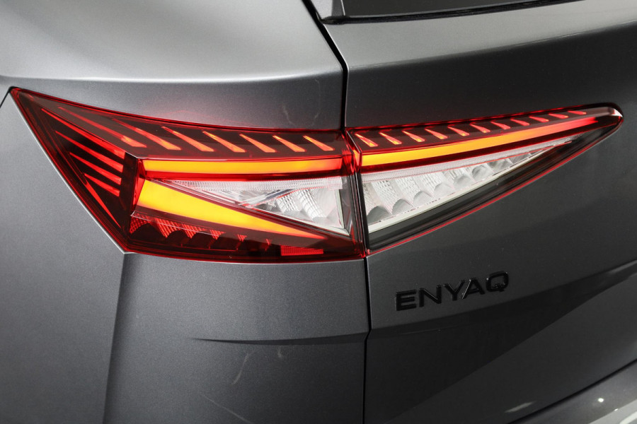 Škoda Enyaq 60 Sportline 180pk| Panoramadak | Business upgrade pakket | 21 inch Lichtmetalen velgen |