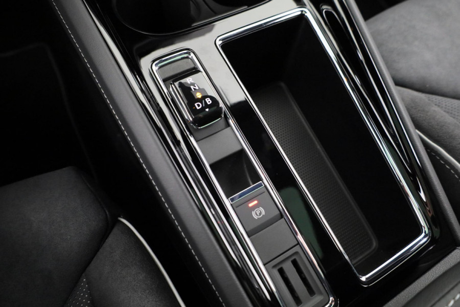 Škoda Enyaq 60 Sportline 180pk| Panoramadak | Business upgrade pakket | 21 inch Lichtmetalen velgen |